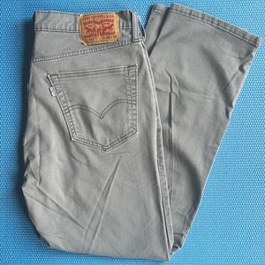 Men’s Levi’s - 541 - W 33 L 32 - Gray